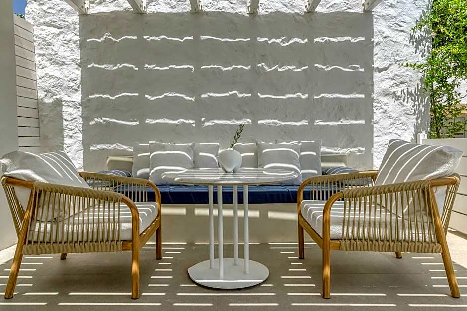 Patmos Aktis Suites & Spa