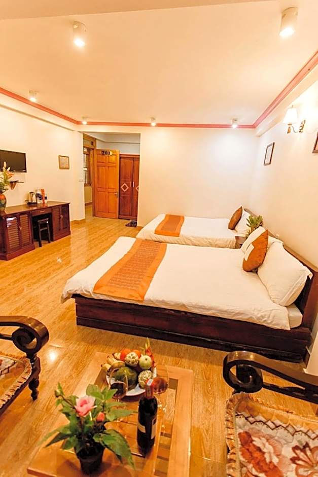Mountain City Hotel