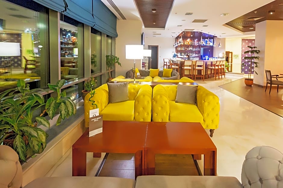 Dedeman Oskemen Tavros Hotel