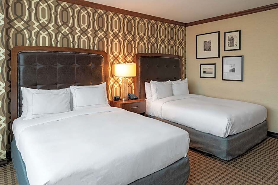 Hilton Alexandria Mark Center