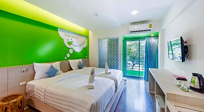 The Tint at Phuket Town Hotel