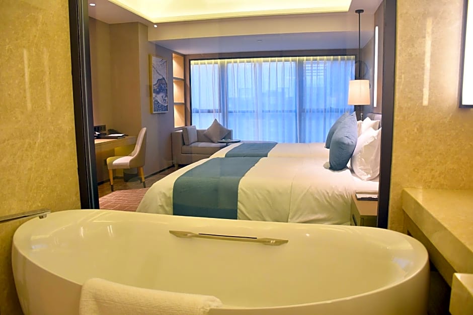 Wyndham Grand Maoming