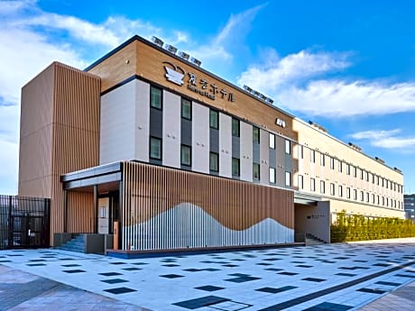 Henn na Hotel Komatsu Ekimae