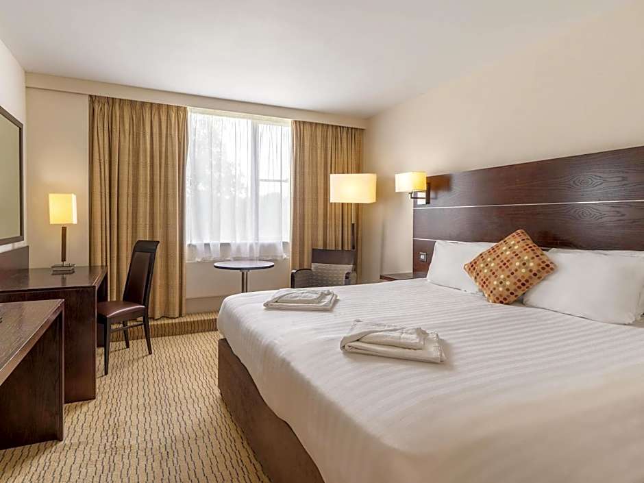 Mercure Maidstone Great Danes Hotel