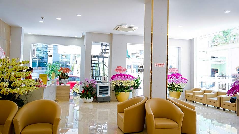 Prague Nha Trang Hotel