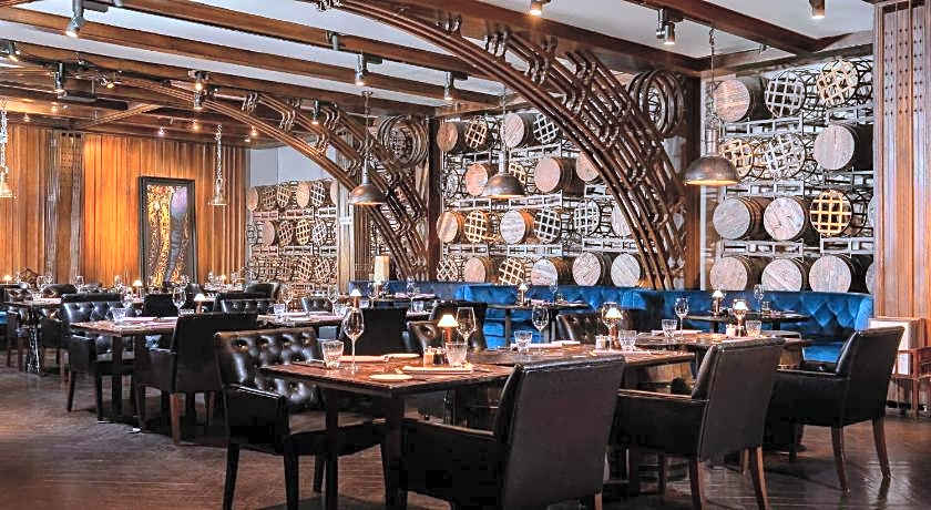 Hotel Muse Bangkok, Autograph Collection