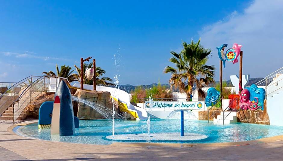 Marvell Club Hotel & Apartments