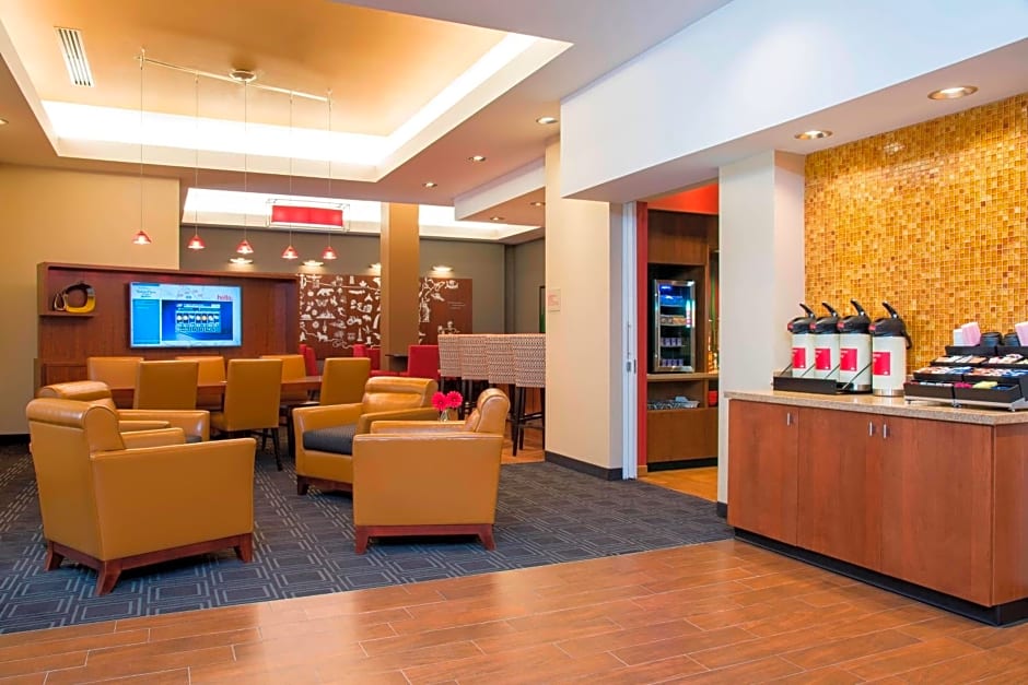 TownePlace Suites by Marriott Champaign