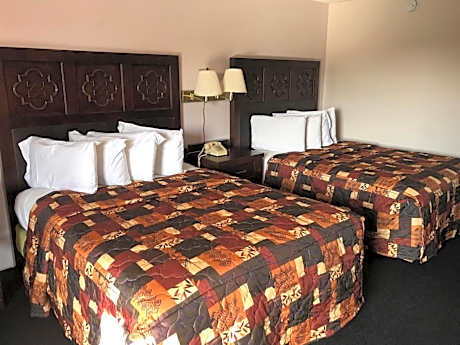 Deluxe Queen Room