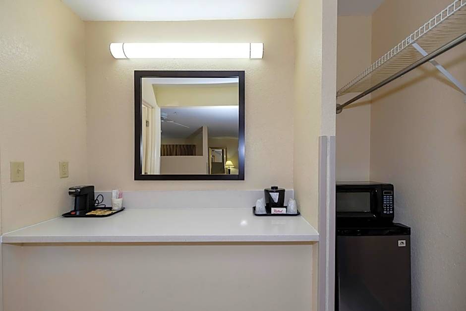 Red Roof Inn Ellenton - Bradenton NE