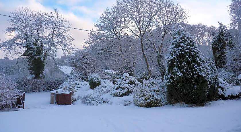 Lon y Traeth Bed & Breakfast