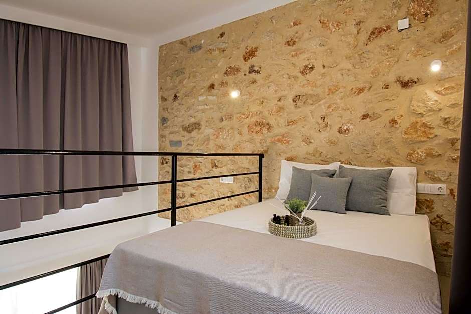 Michalianna Suites "by Checkin"