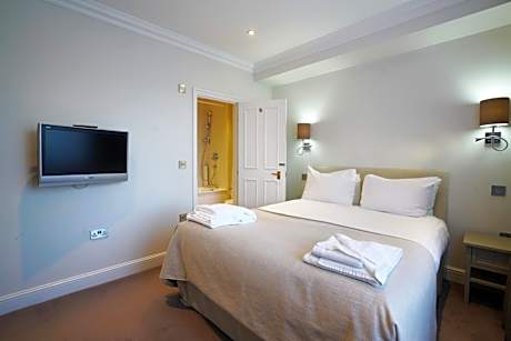 Superior Two-Bedroom Apartment