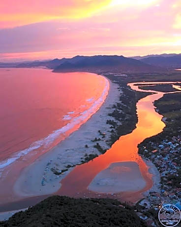 Residencial Amizade - Praia da Pinheira - PLH001