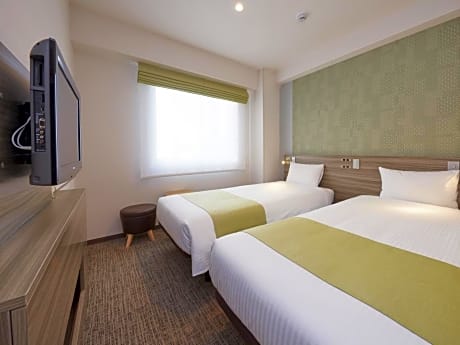 Twin Room - Non-Smoking - Annex