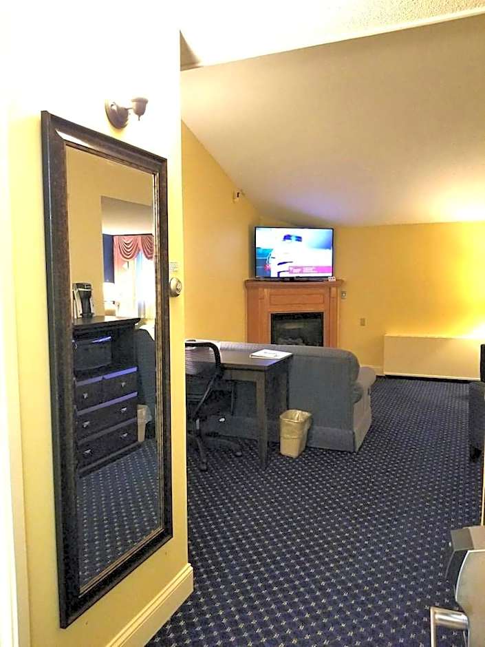 Fireside Inn & Suites Waterville