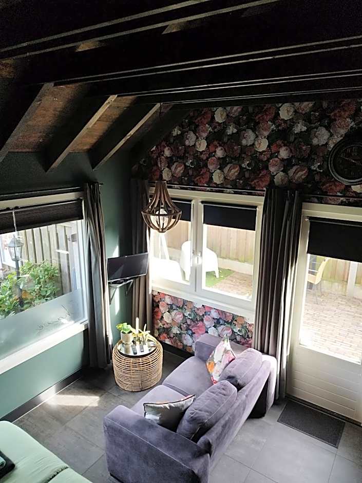 B&B Chawe – Enschede, TX