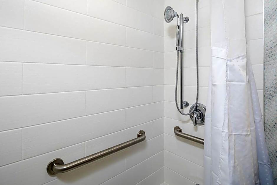 Holiday Inn Express Sunnyvale - Silicon Valley By IHG