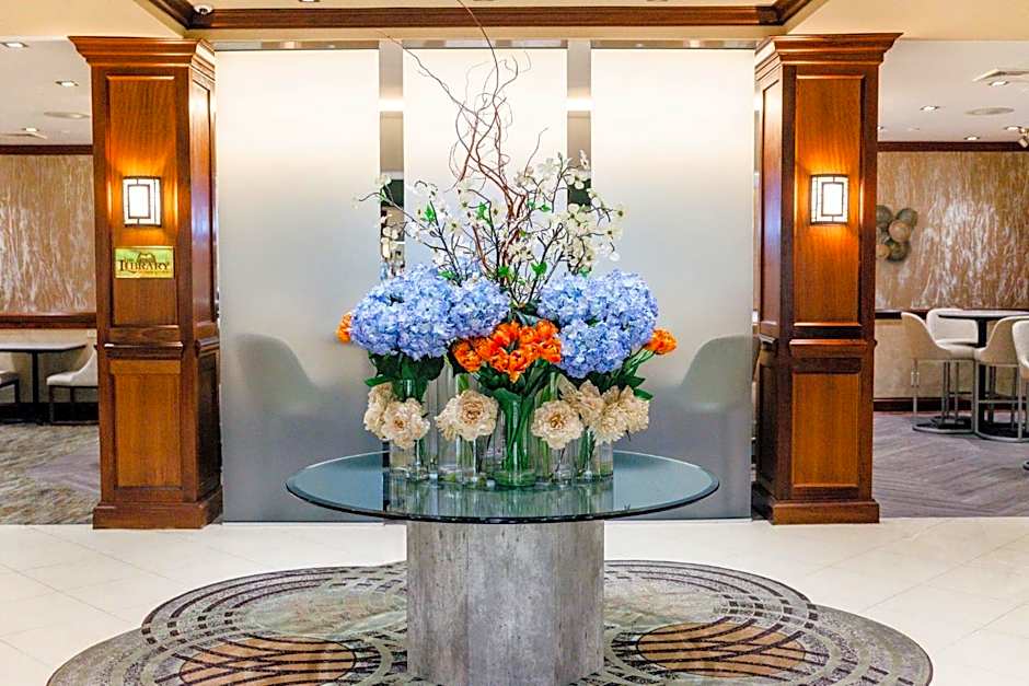 Crowne Plaza Knoxville Downtown University By IHG