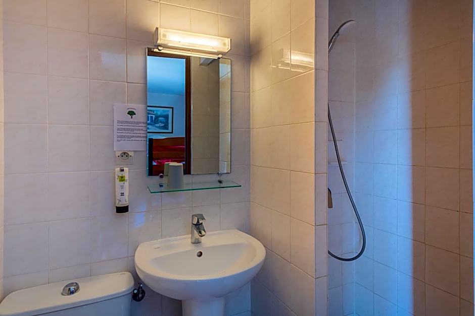 Logis Hôtel Beauséjour