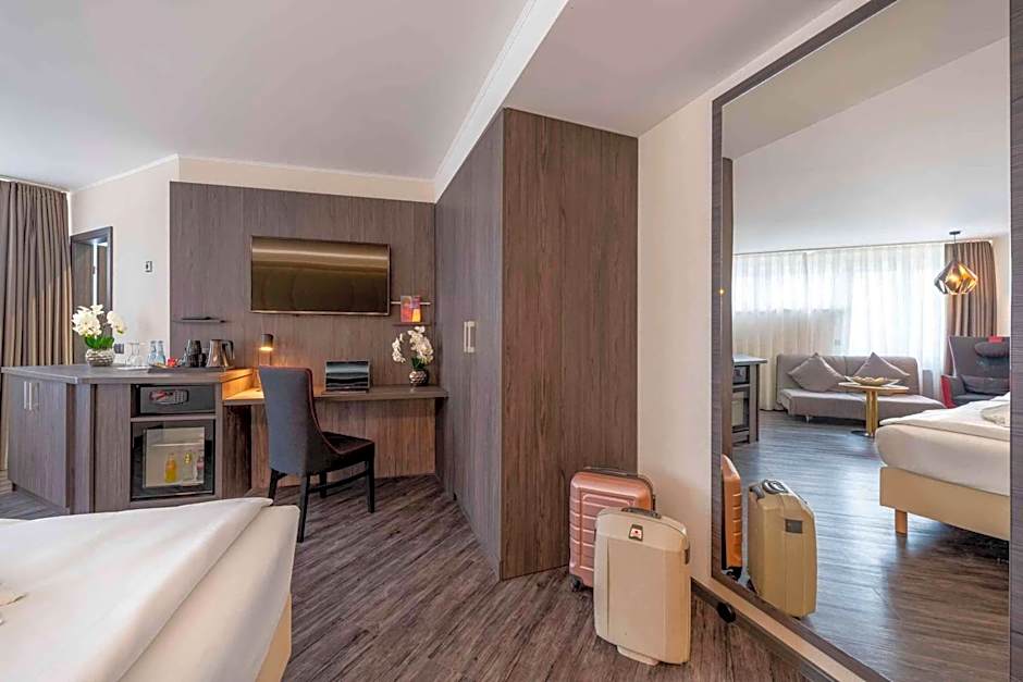 PLAZA Hotel Blankenburg Ditzingen, Sure Hotel Collection