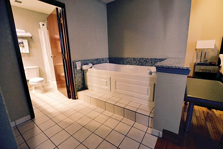 Holiday Inn Express Cleveland Downtown By IHG