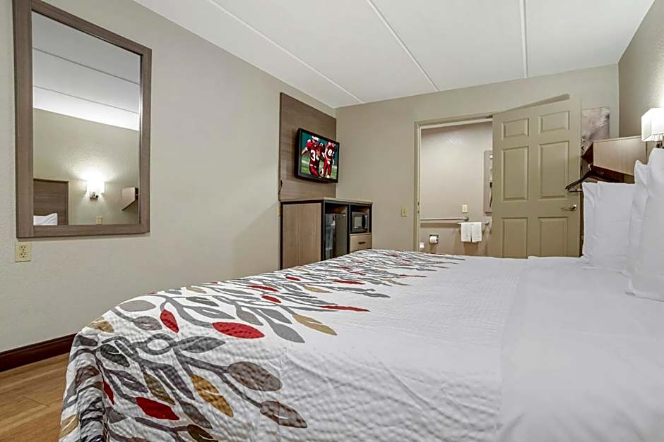 Red Roof Inn - West Monroe