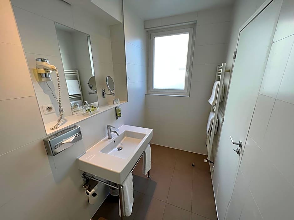 Holiday Inn Paris-Auteuil By IHG