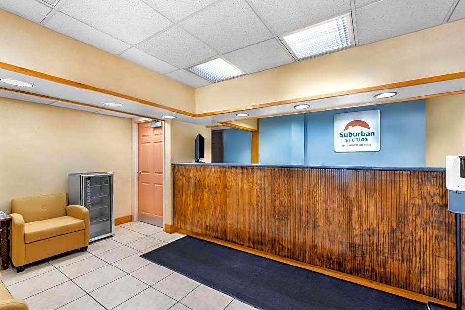 Suburban Studios Chattanooga Northeast - Ooltewah