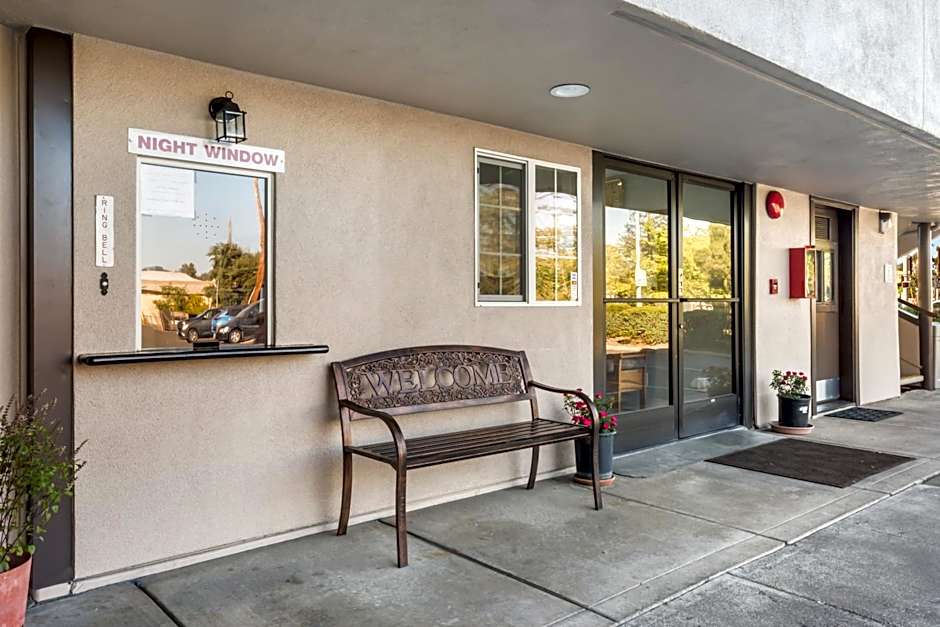 Americas Best Value Inn Santa Rosa, CA