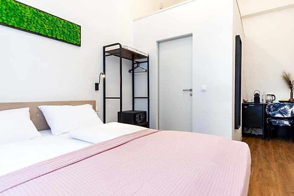 Adagio Downtown Rooms