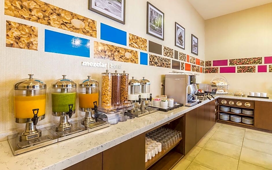 Hampton Inn by Hilton Tijuana