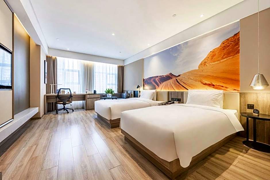 Atour Hotel Yulin Yuyang West Road Railway Station