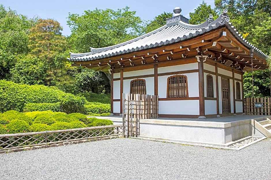 Guest House Kyorakuya Kinkakuji