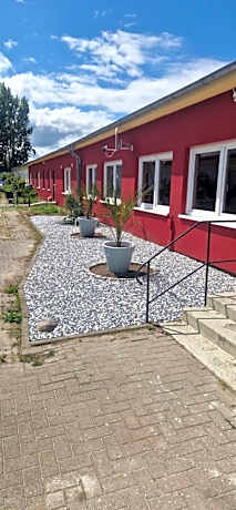 M&R Motel