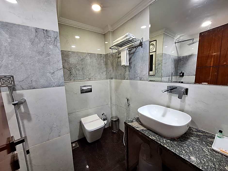 LN Hotels and Resorts