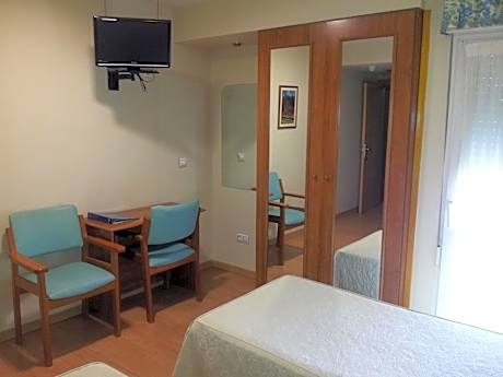 Double or Twin Room (1-2 Adults)