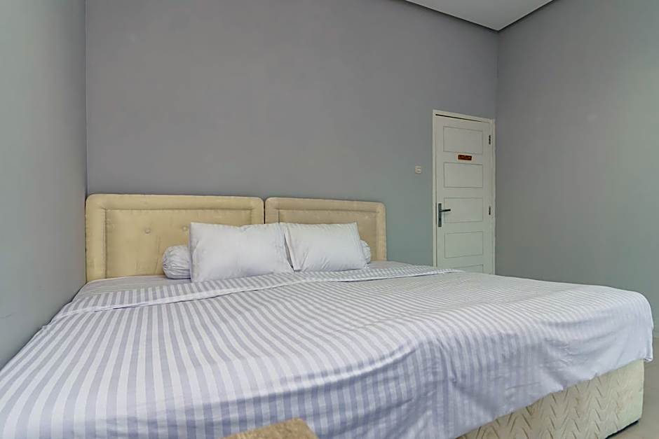 RedDoorz Syariah near UNSOED