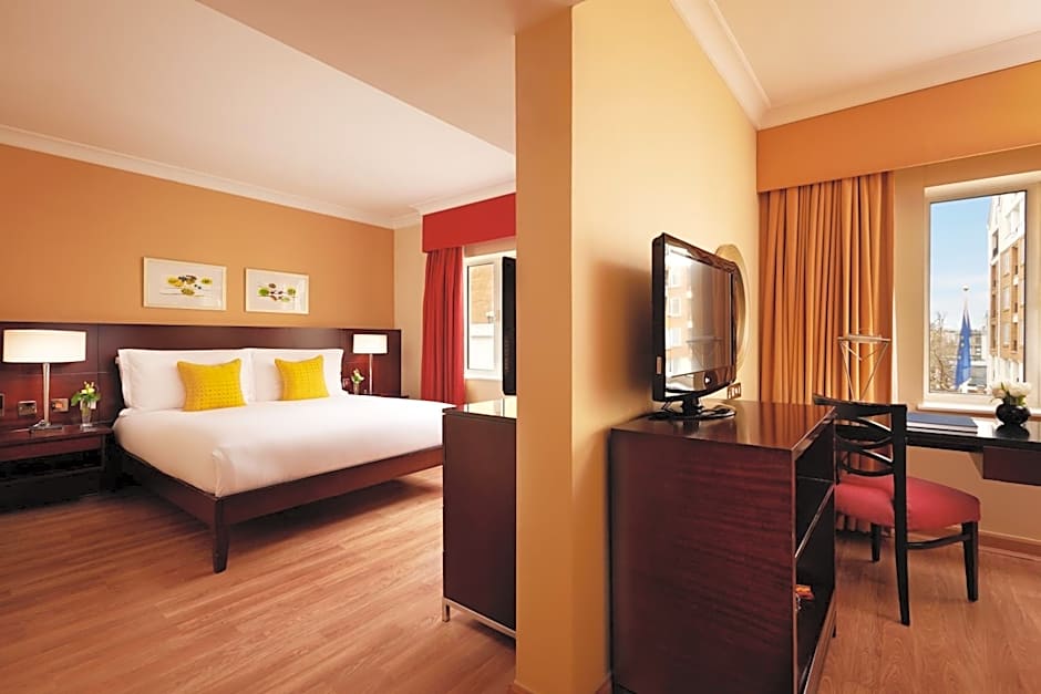 The Chelsea Harbour Hotel