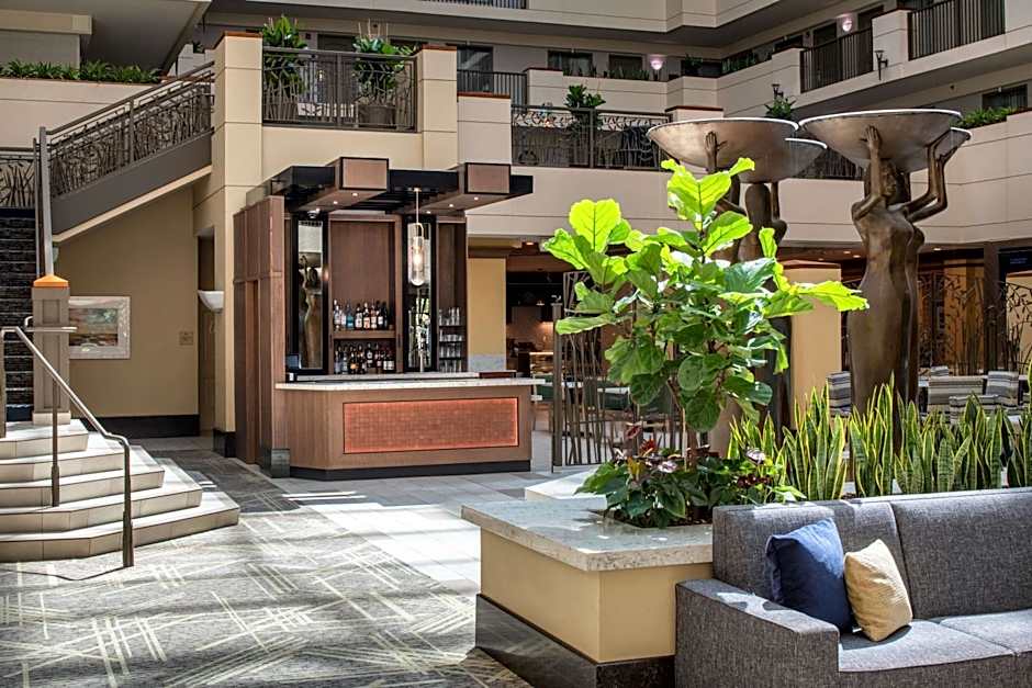Embassy Suites By Hilton Hotel Sacramento-Riverfront Promenade