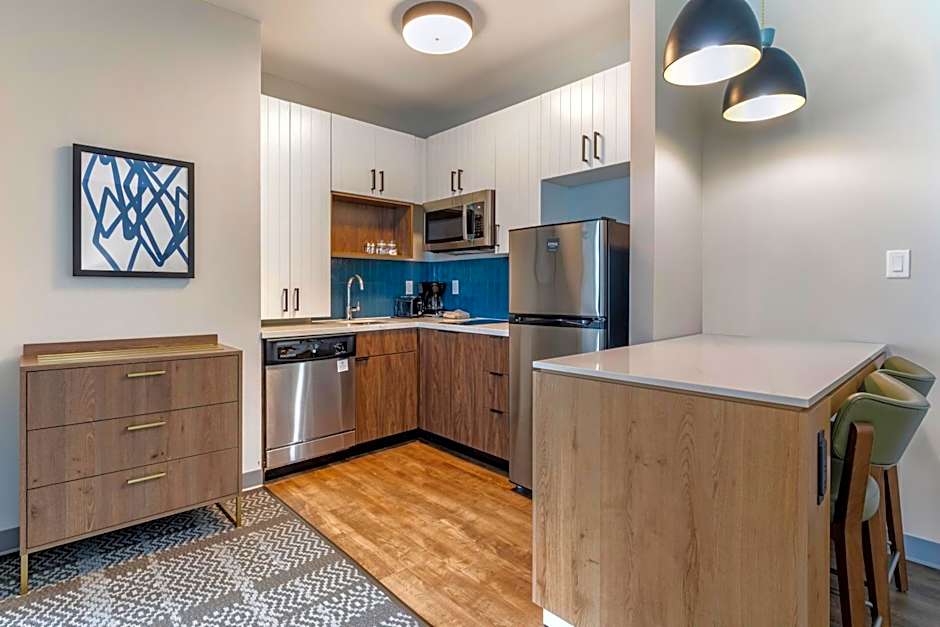 Staybridge Suites Dallas Grand Prairie By IHG