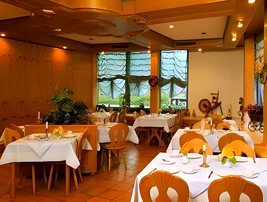 JustStay Mulheim Hotel & Apartments