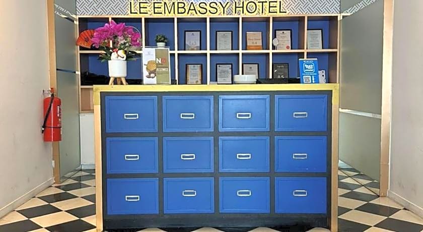 Le Embassy Hotel Georgetown
