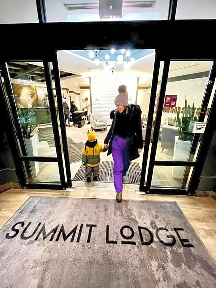 Summit Lodge & Spa