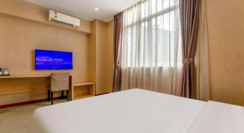 Kaiping Sanbu Junying Hotel
