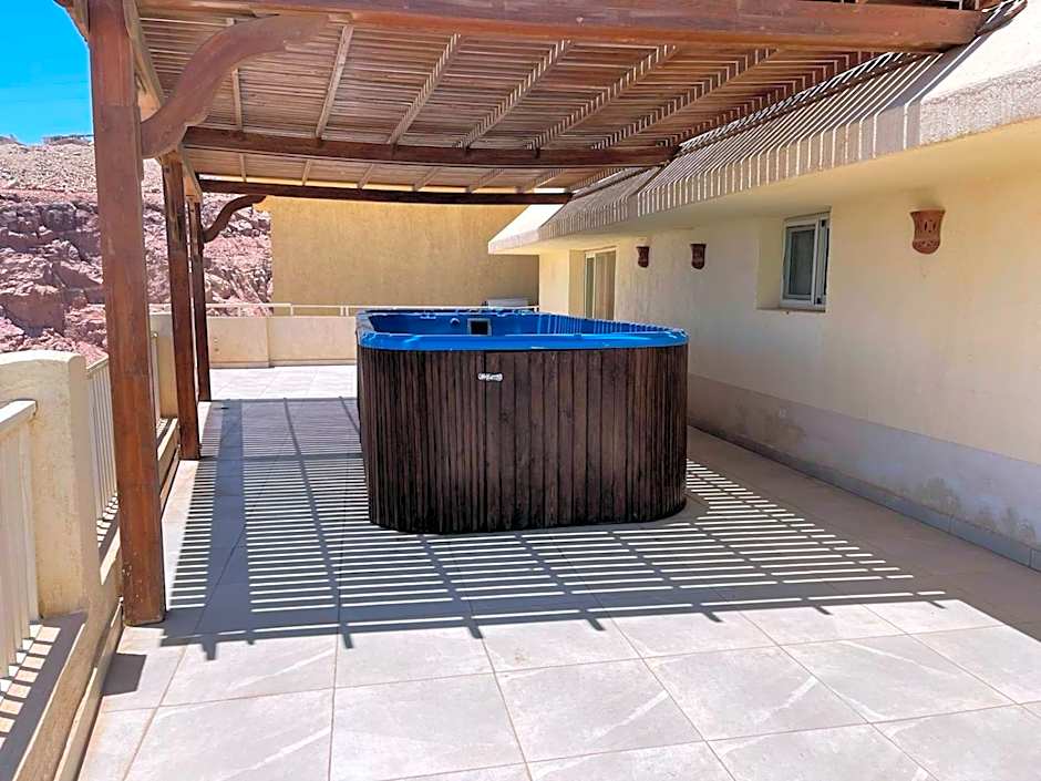 Amazing sea view Penthouse Apartment in Pyramids Porto El-Sokhna