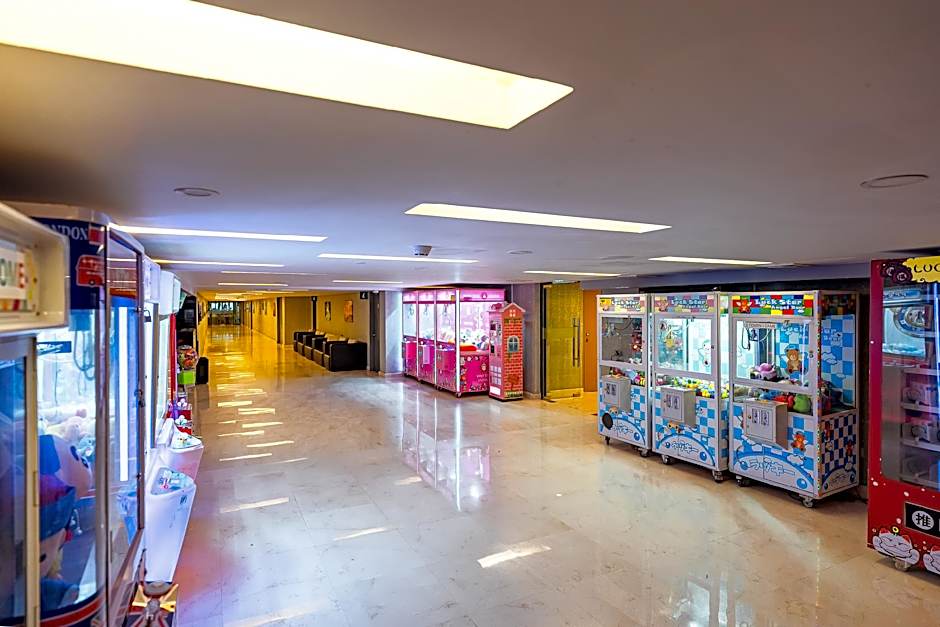 Genting Grandeur Suite - Ion D'elemen