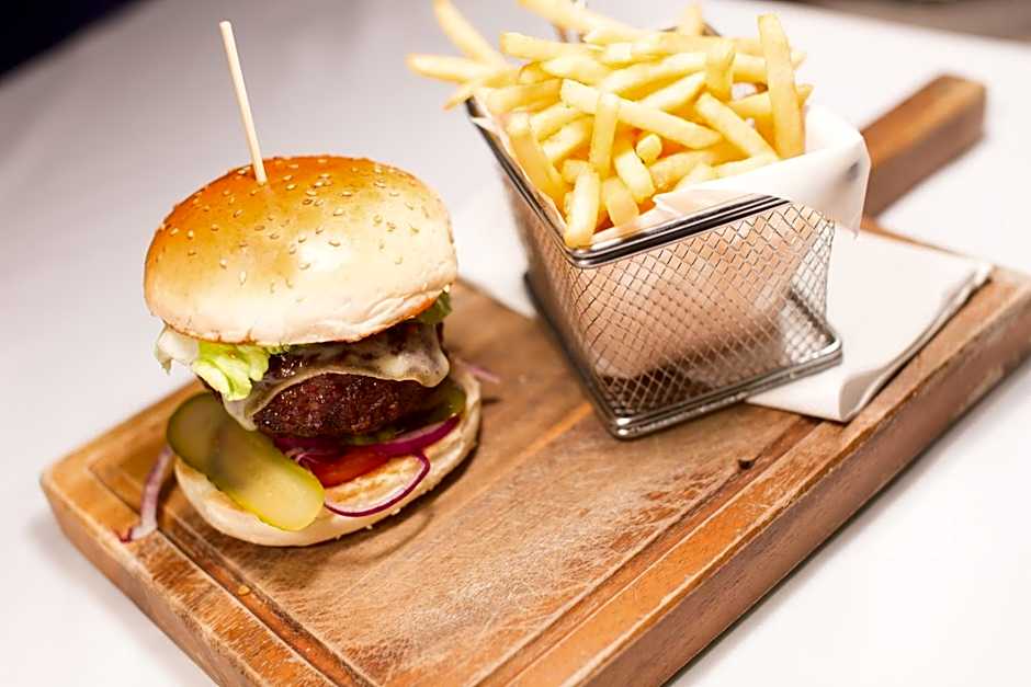 Best Western Plus Centurion Hotel