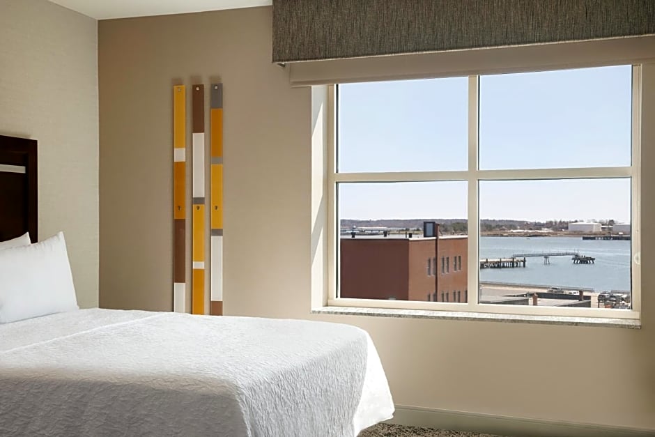 Hampton Inn Portland Downtown Waterfront