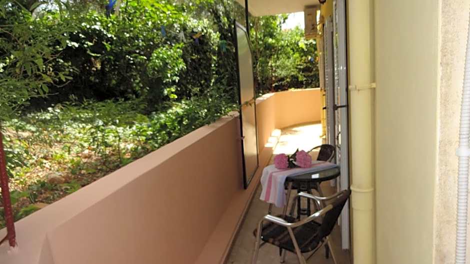 Pansion Filoxenia Apartments & Studios